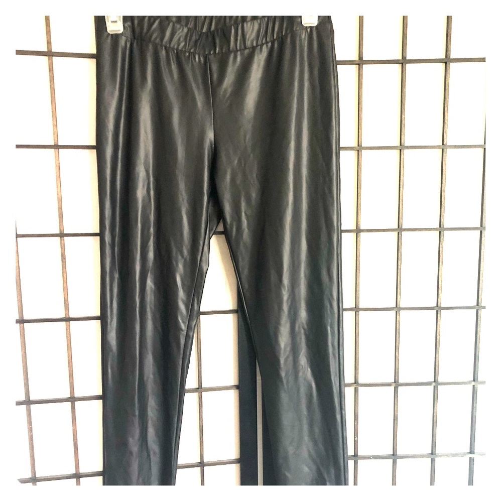 GUESS Faux Leather Skin tight leggings